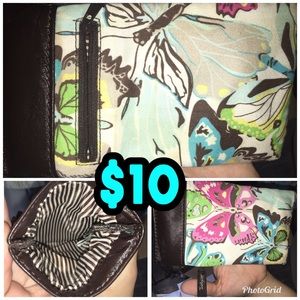 Thirty-one pinch top eyeglass case